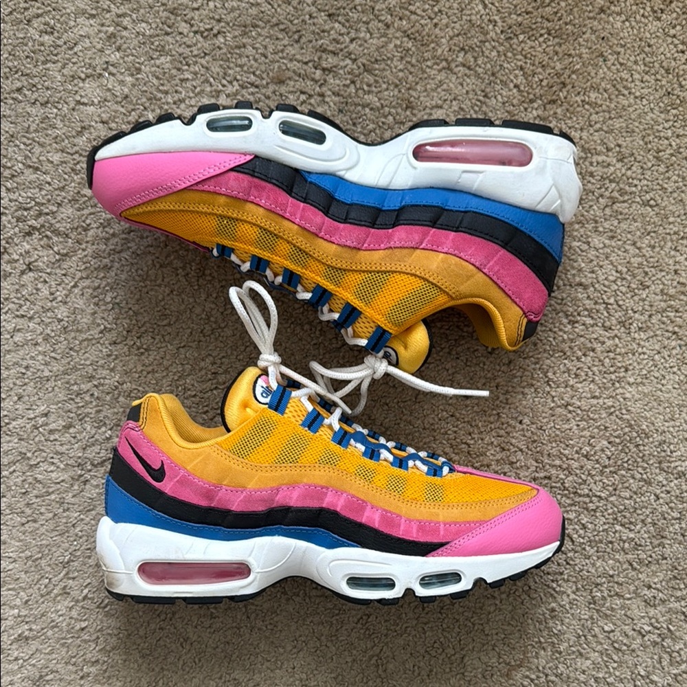 Nike Air Max 95 ACG US Men’s 9 Women’s 10.5